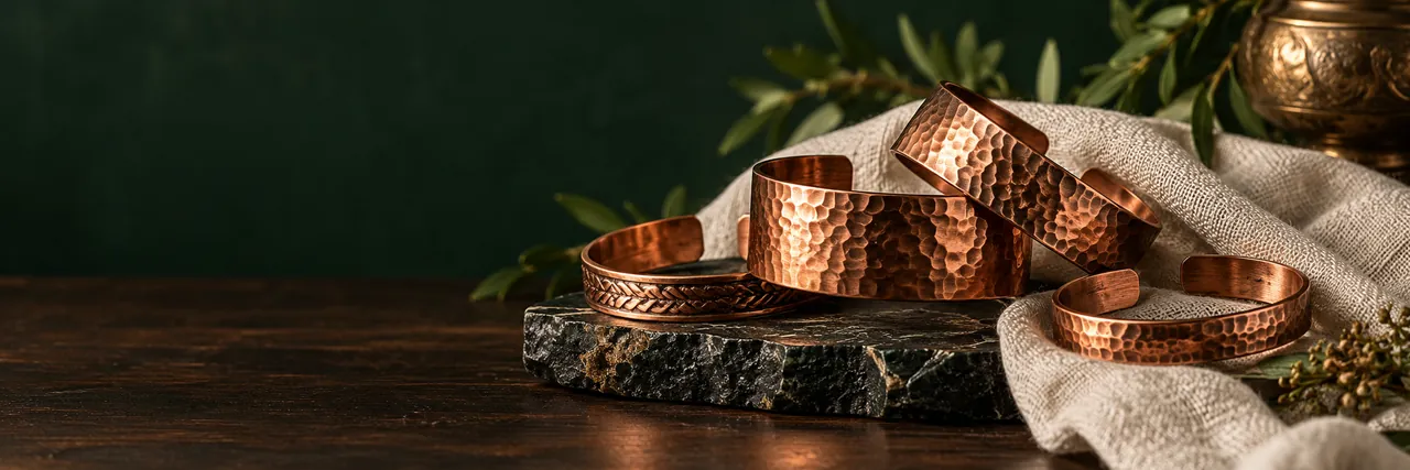 Bracciali in rame · Gioielli