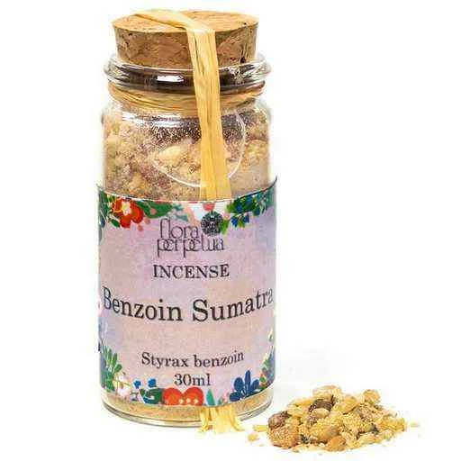 Incenso In Resina Benzoino Di Sumatra -- 21 G; 30 Ml in vetro