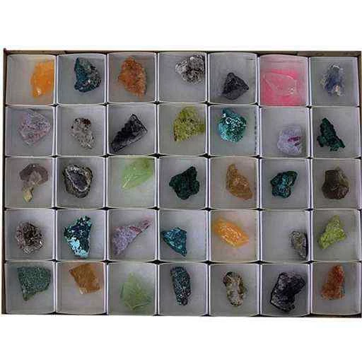 Mix Di Minerali Grezzi Display Box 35 Pezzi -- 3-5 Cm