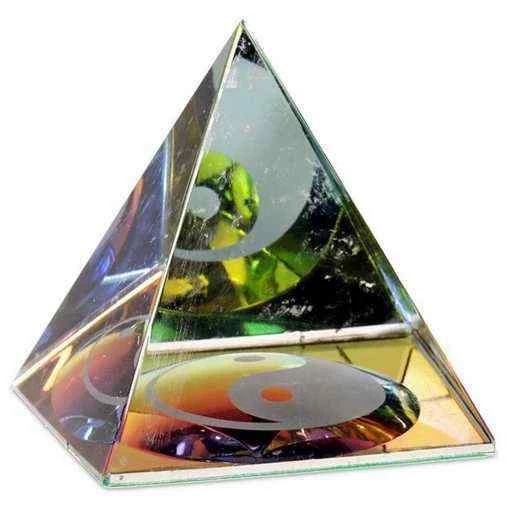 Piramide Cristallo Yin Yang -- 4 Cm