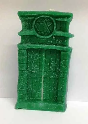 Puerta verde -- Candela Velone ritualizzata