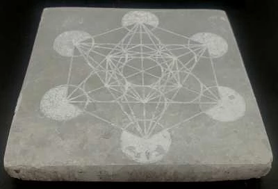 Porta incenso Selenite quadrato Metatron 10x10 cm