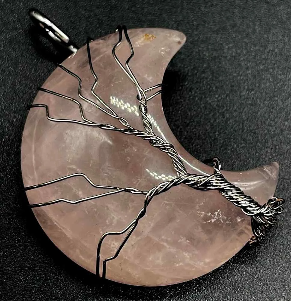 Ciondolo Luna con Albero della Vita in Quarzo rosa