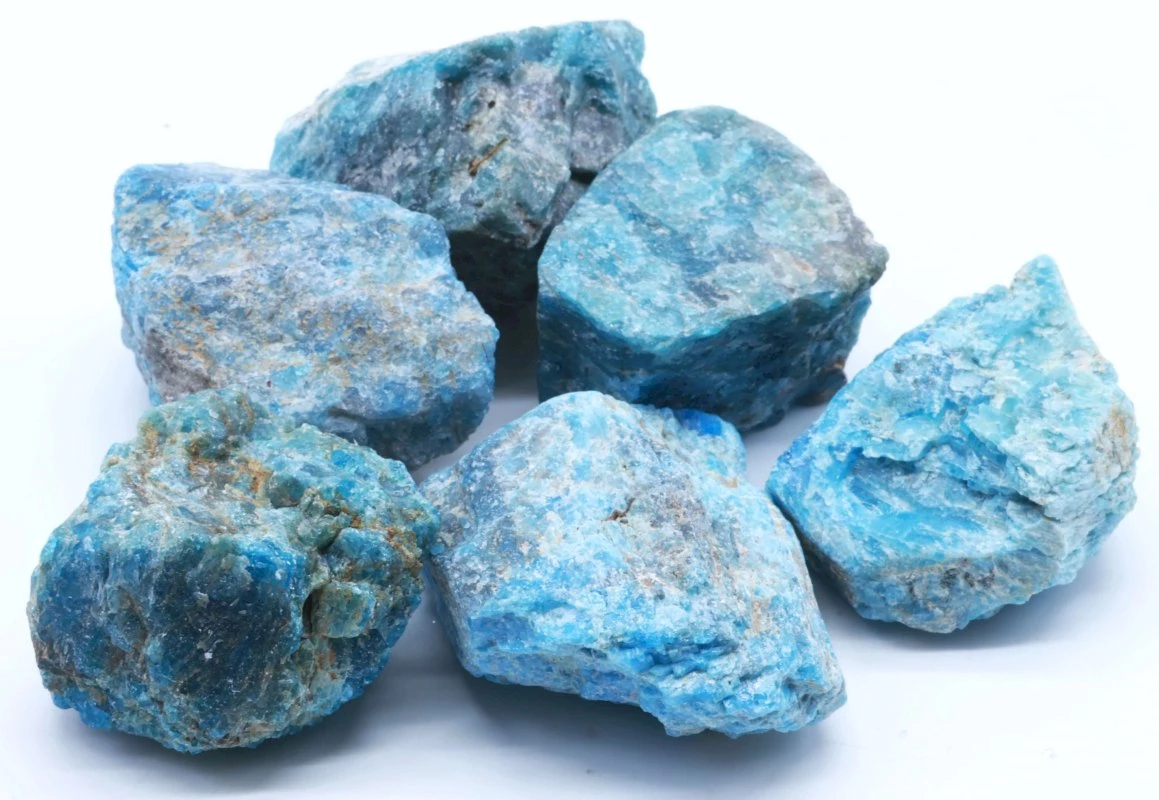 Apatite grezza singola pietra AAA -- 3-4 Cm circa
